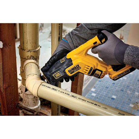 DeWalt_DCS380N_Premium_XR_Reciprocating_Saw_18V_Bare_Unit