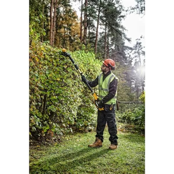 DeWalt DEWMPH566N 18V XR Pole Hedge Trimmer | Bare Unit