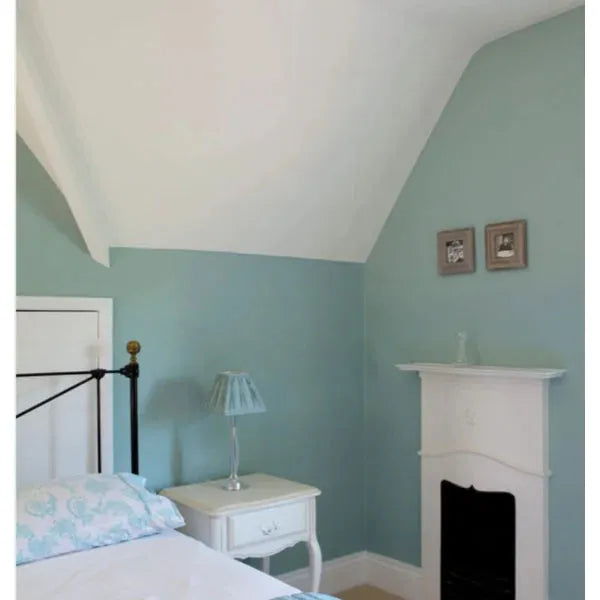 Farrow & Ball Green Blue Paint 84