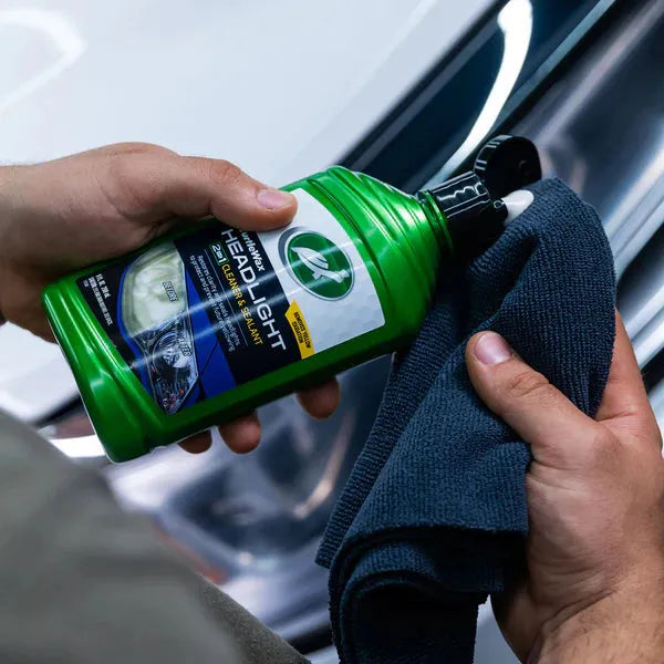 Turtle Wax Headlight Restorer & Sealant - 300ml