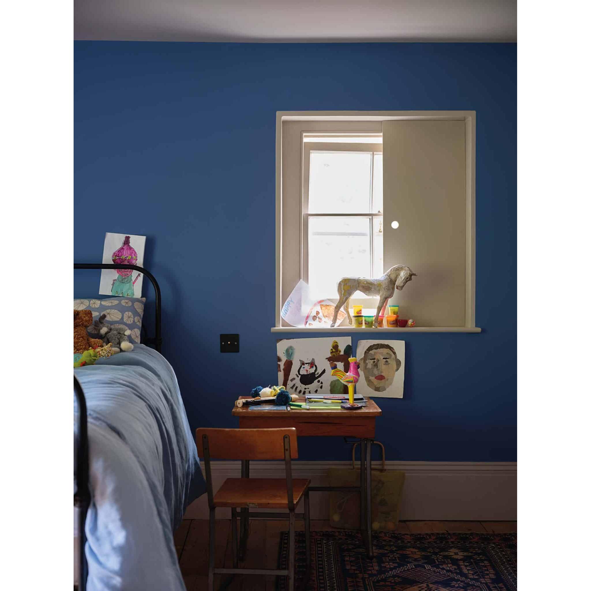 Farrow & Ball Ultra Marine Blue Paint W29