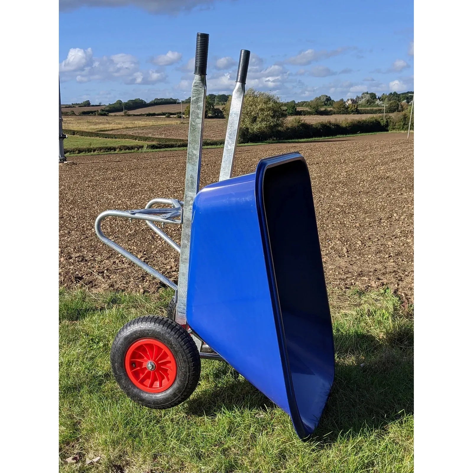 Buildworx 200L Twin Wheel PVC Wheelbarrow - Blue